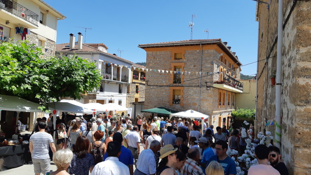 XVI Feria de la Cereza del Valle de Las Caderechas en Aguas Cándidas